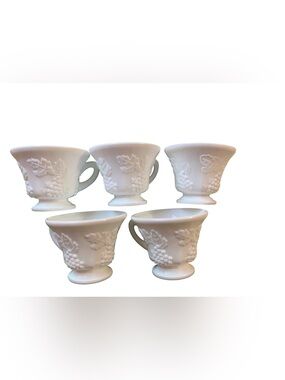 Vintage Indiana Glass Harvest Grape Milk Glass Tea Or Coffee Cups Set Of 5